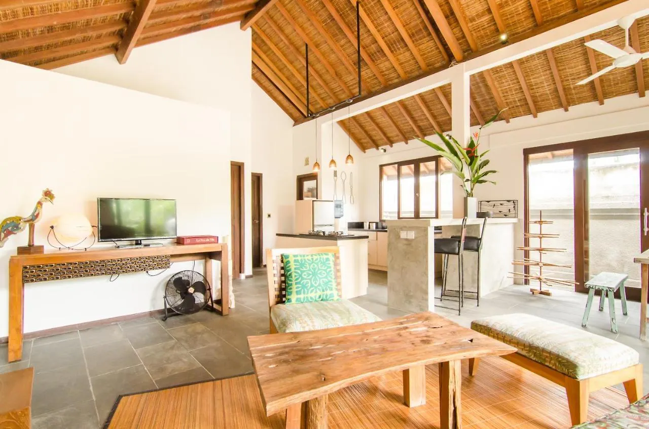 Secret Garden - Romantic Dream 1Br Villa, Walking Distance To Petitenget, Seminyak Kerobokan  Villa